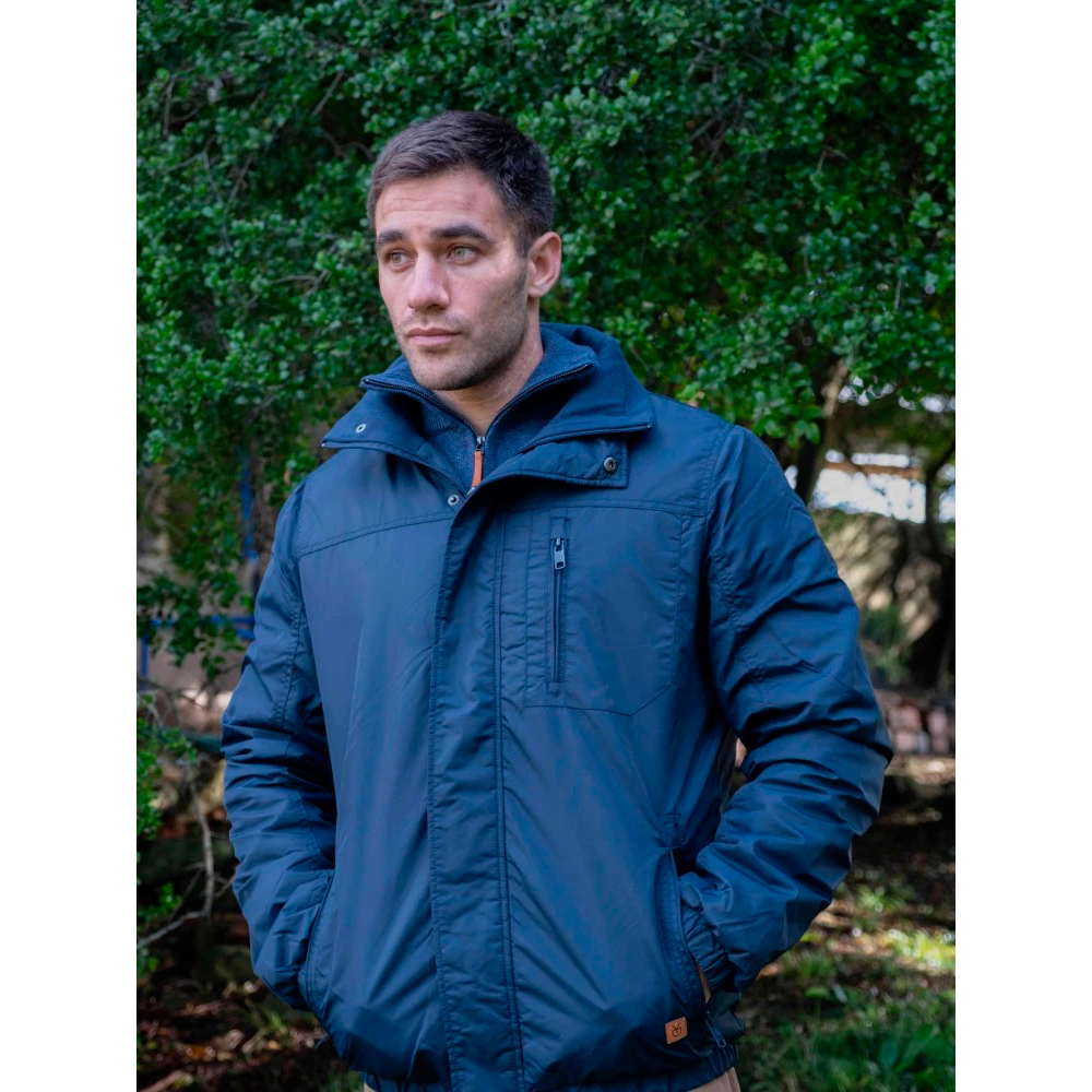 Campera DEYUNTAS impermeable con capucha Azul marino
