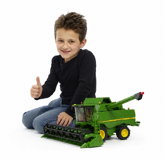 Juguete cosechadora JOHN DEERE T670I