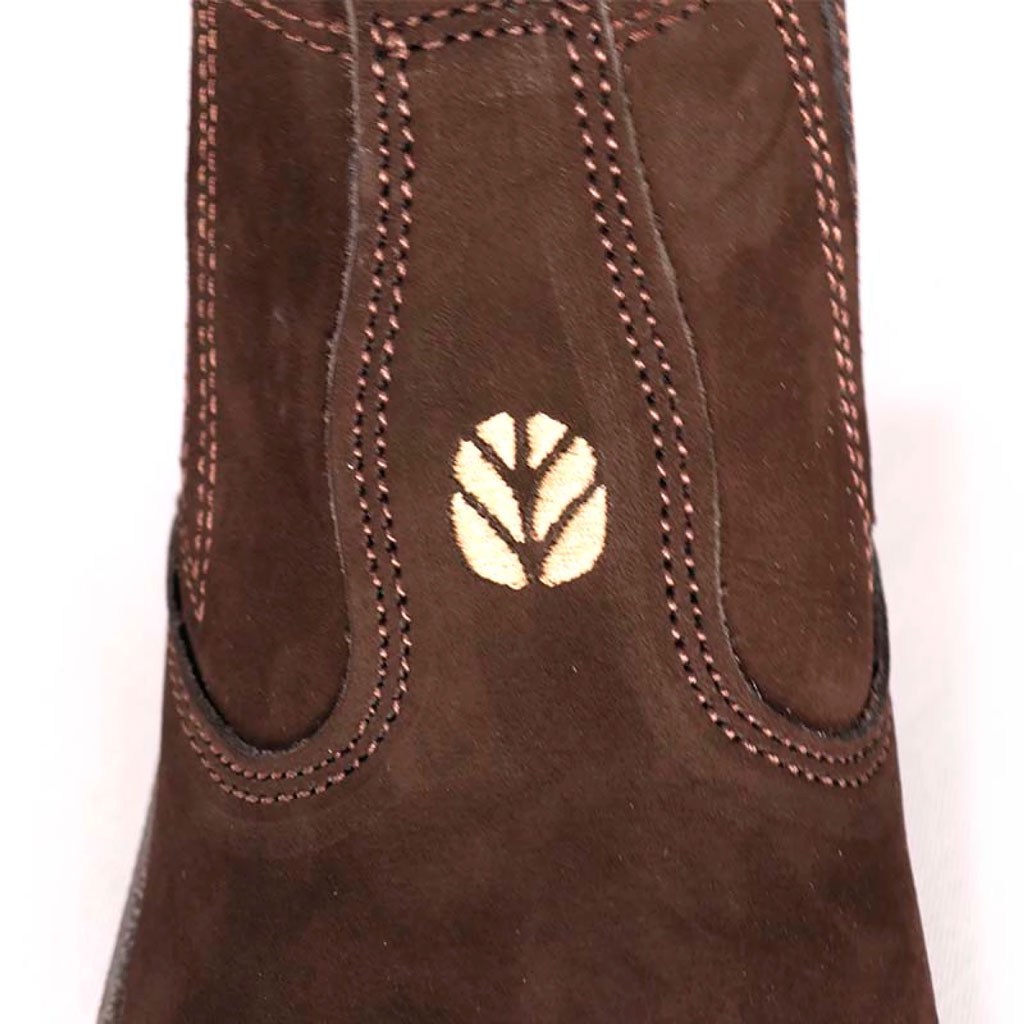 extra_image_preview_bota-new-holland-chocolate-4.jpg