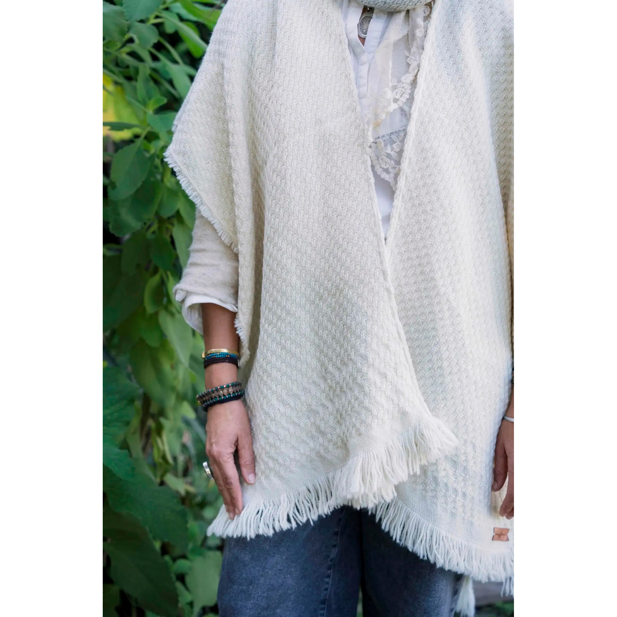 Ruana lana artesanal EM garza