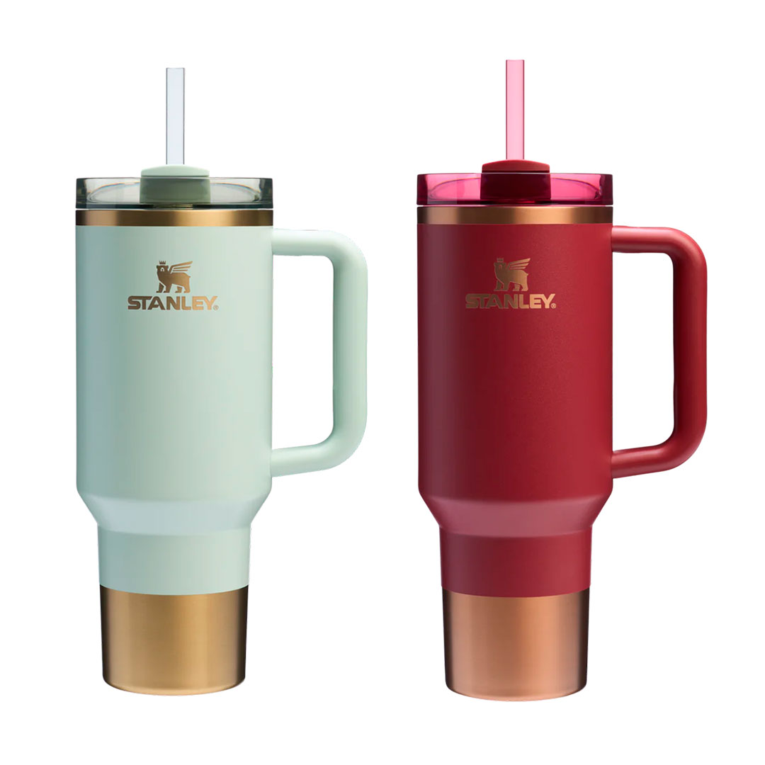 Vaso trmico Quencher STANLEY 890 ml con detalle en Dorado 