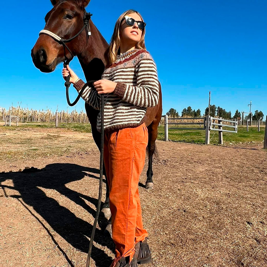 ADORE Bombacha dama pana Terracota
